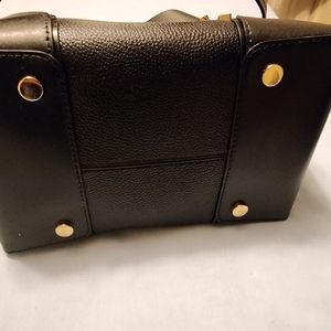 Michael Kors Bucket Bag